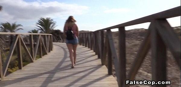  Nude amateur babe walking on the beach then fucking